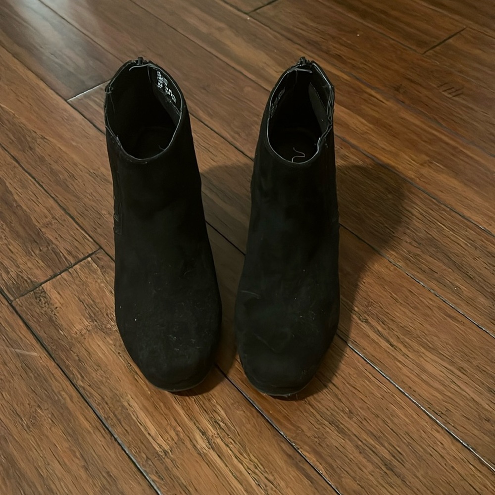 Sugar wedge booties black velvet